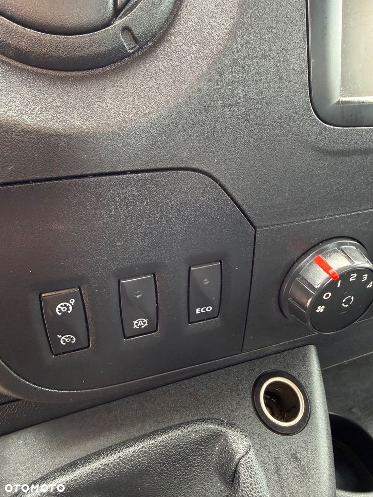 Renault Master - 27