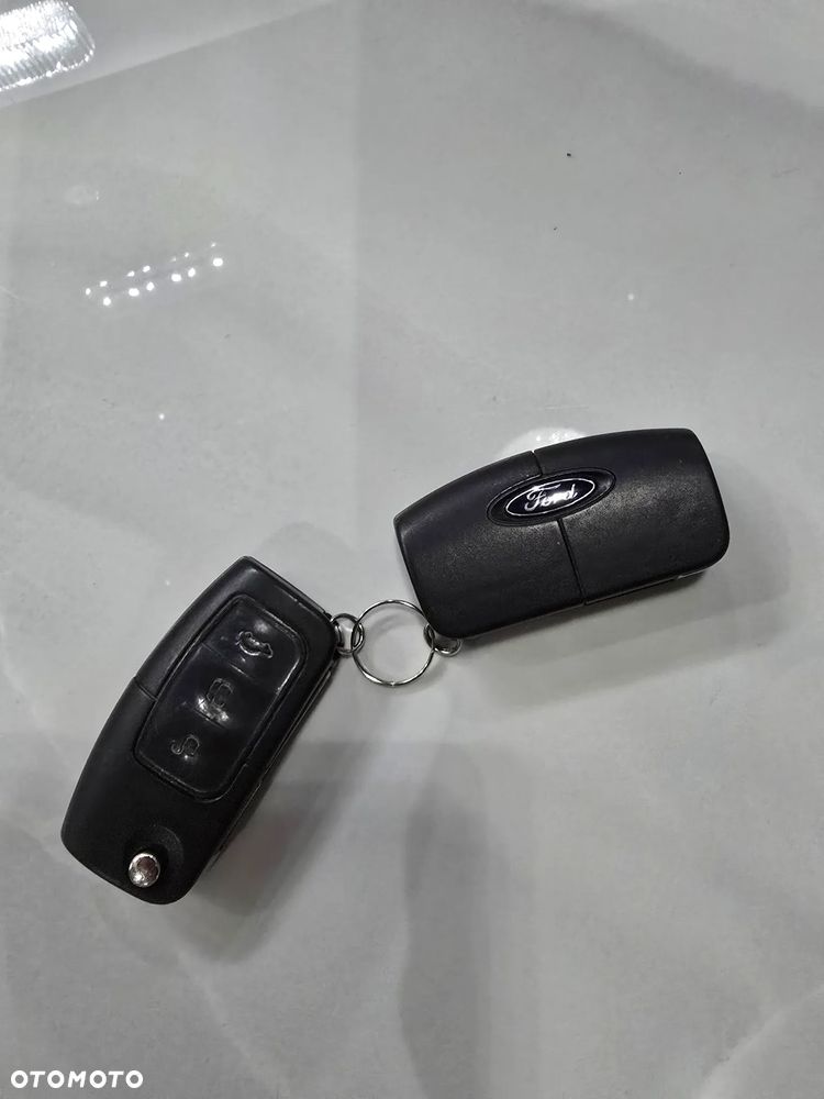 Ford Fiesta 1.25 Titanium - 30