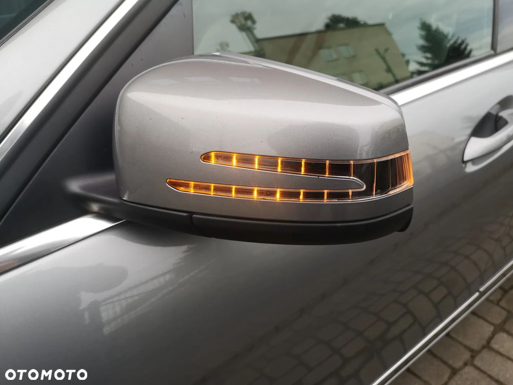 Mercedes-Benz Klasa C 200 CDI BlueEff Avantgarde - 9
