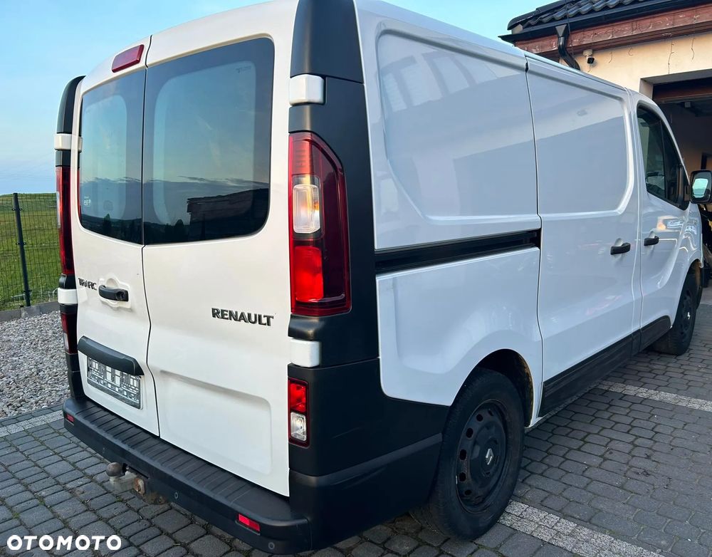Renault TRAFIC - 6