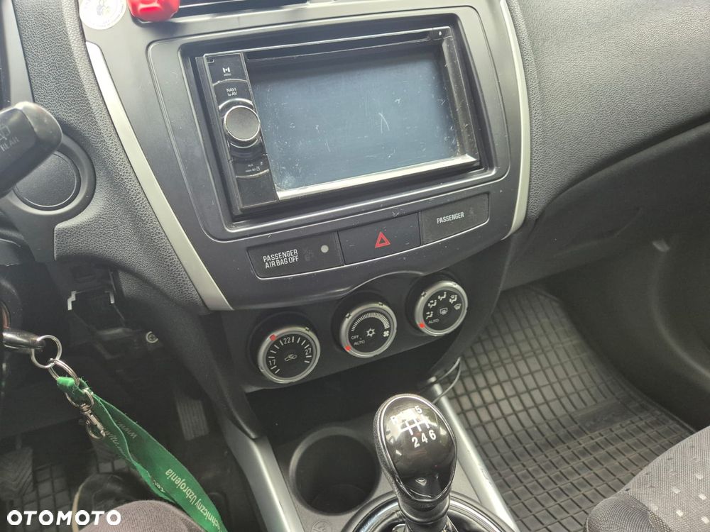 Mitsubishi ASX 1.8 DID Instyle NAVI 4WD AS&G - 19