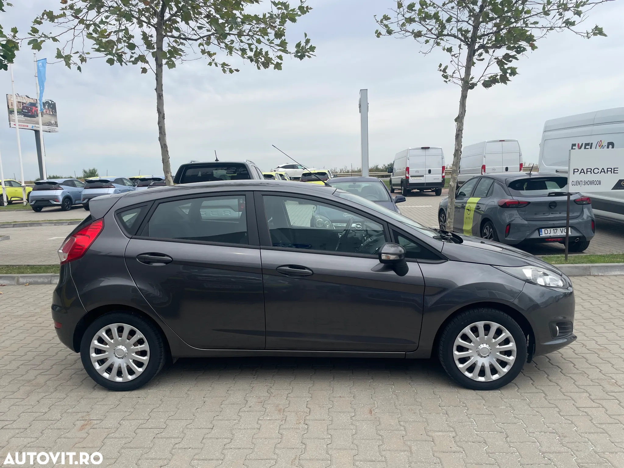 Ford Fiesta 1.0 Powershift Trend - 8