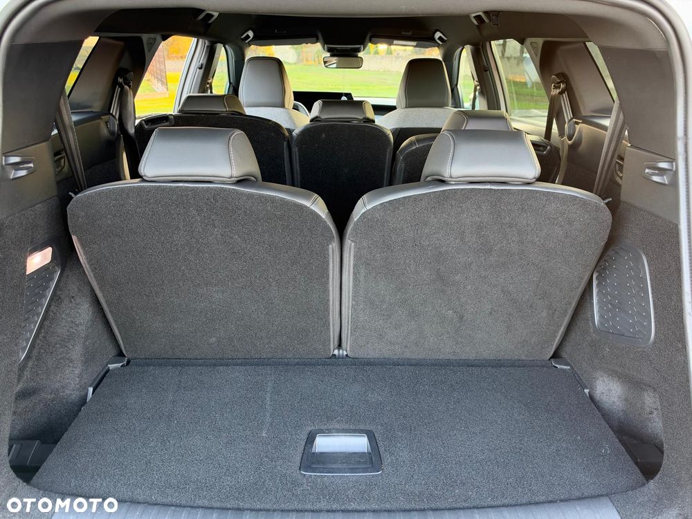 Peugeot 5008 1.2 PureTech mHEV Allure Pack S&S e-DCS6 - 19