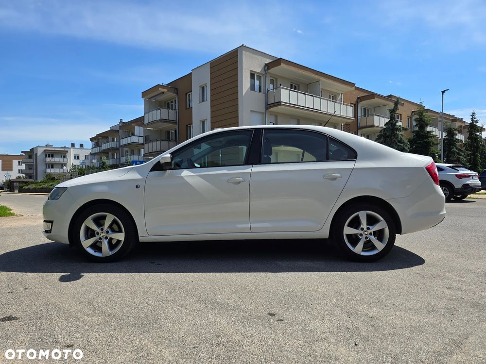 Skoda RAPID 1.6 TDI DPF Ambition DSG - 26