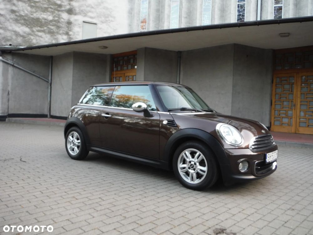 Mini One 2012 photo 5