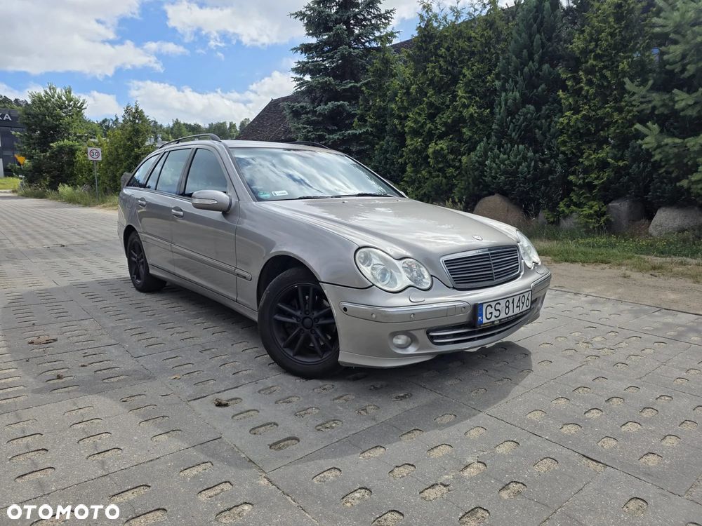 Mercedes-Benz Klasa C 220 T CDI Avantgarde - 1