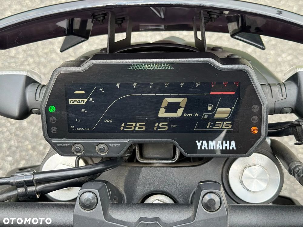 Yamaha MT - 4