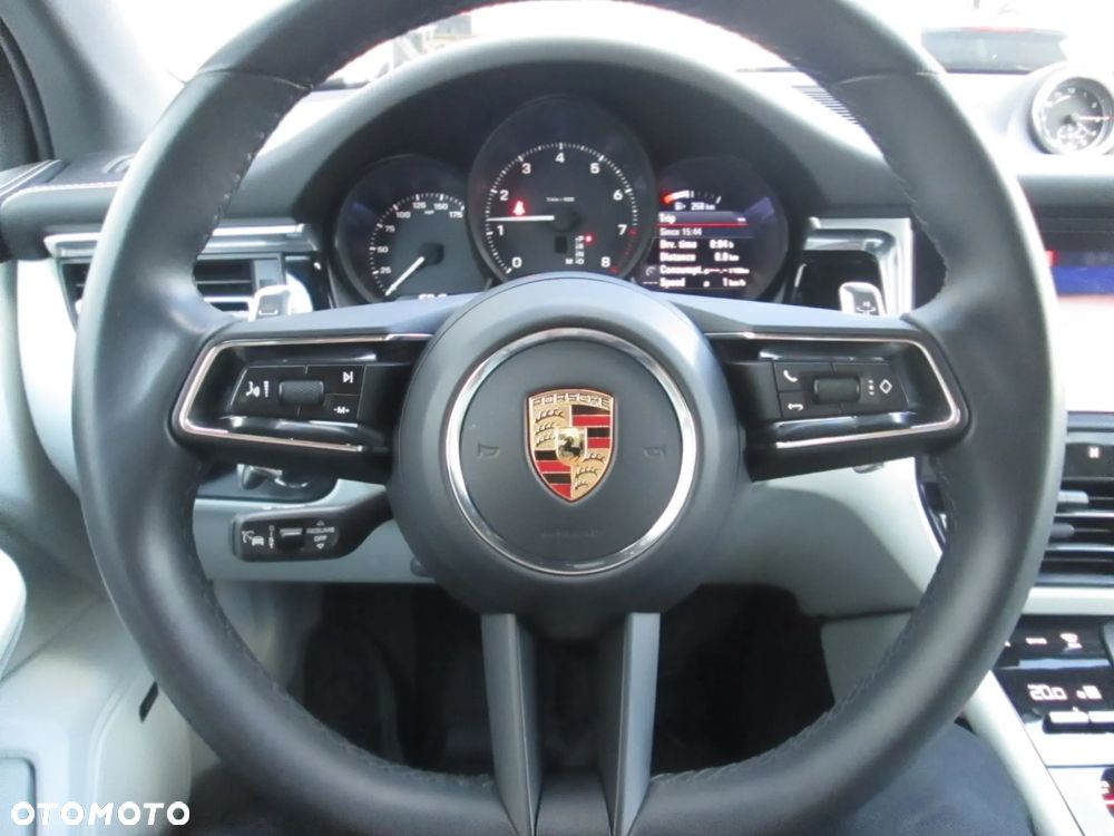 Porsche Macan PDK - 26