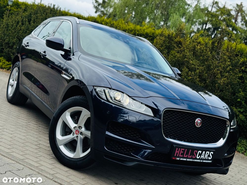 Jaguar F-Pace 25t AWD Prestige - 12