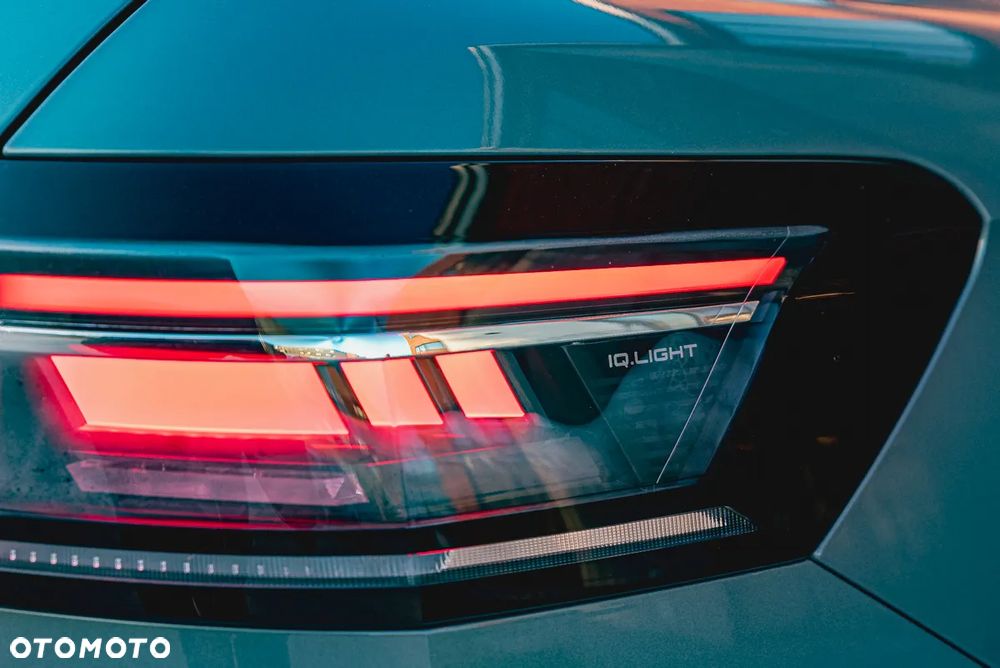 Volkswagen Passat 1.5 TSI EVO Elegance DSG - 27