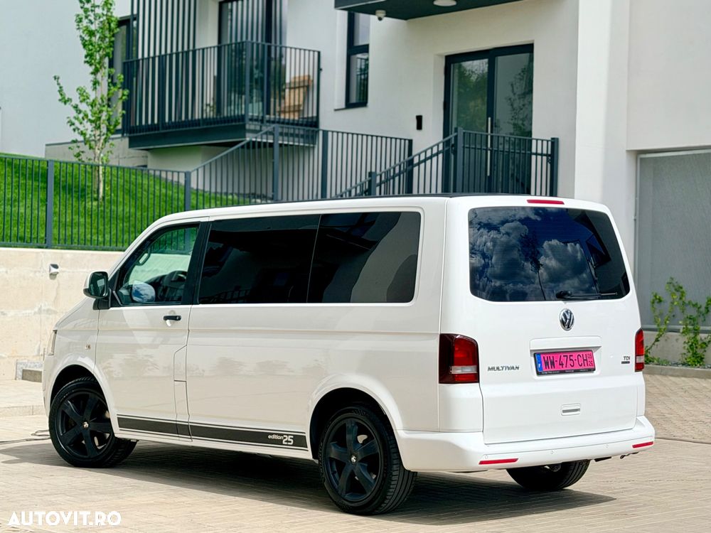 Volkswagen Multivan - 4