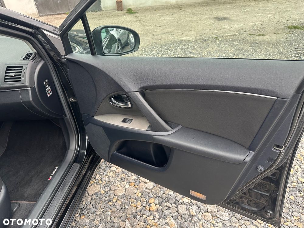 Toyota Avensis 1.8 Sol plus NAVI MS - 14