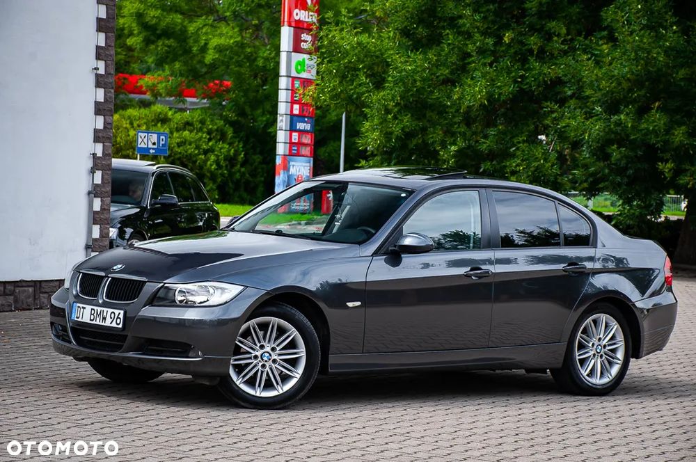 BMW Seria 3 - 18