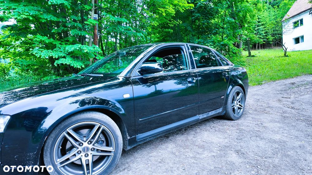 Audi A4 1.8T Quattro - 4