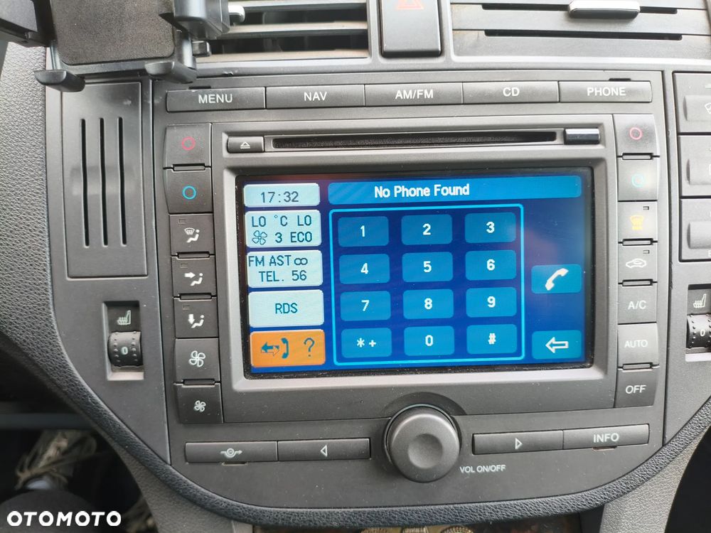 Ford Focus C-Max 2.0 TDCi Ghia - 22