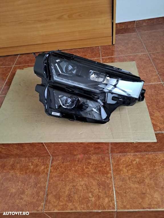 Far dreapta Skoda Karoq Facelift full led an 2022-2024 original - 2
