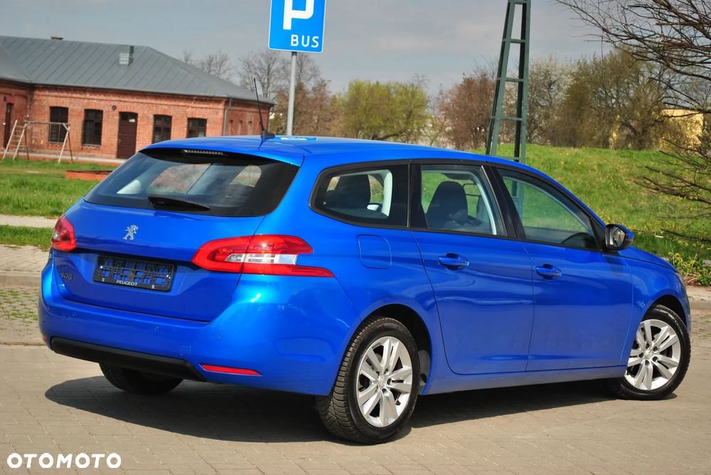 Peugeot 308 1.5 BlueHDi Active Pack Business S&S EAT8 - 13
