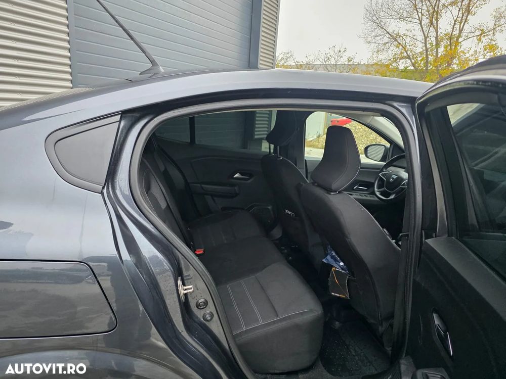 Dacia Logan TCe 90 MT6 Expression - 8