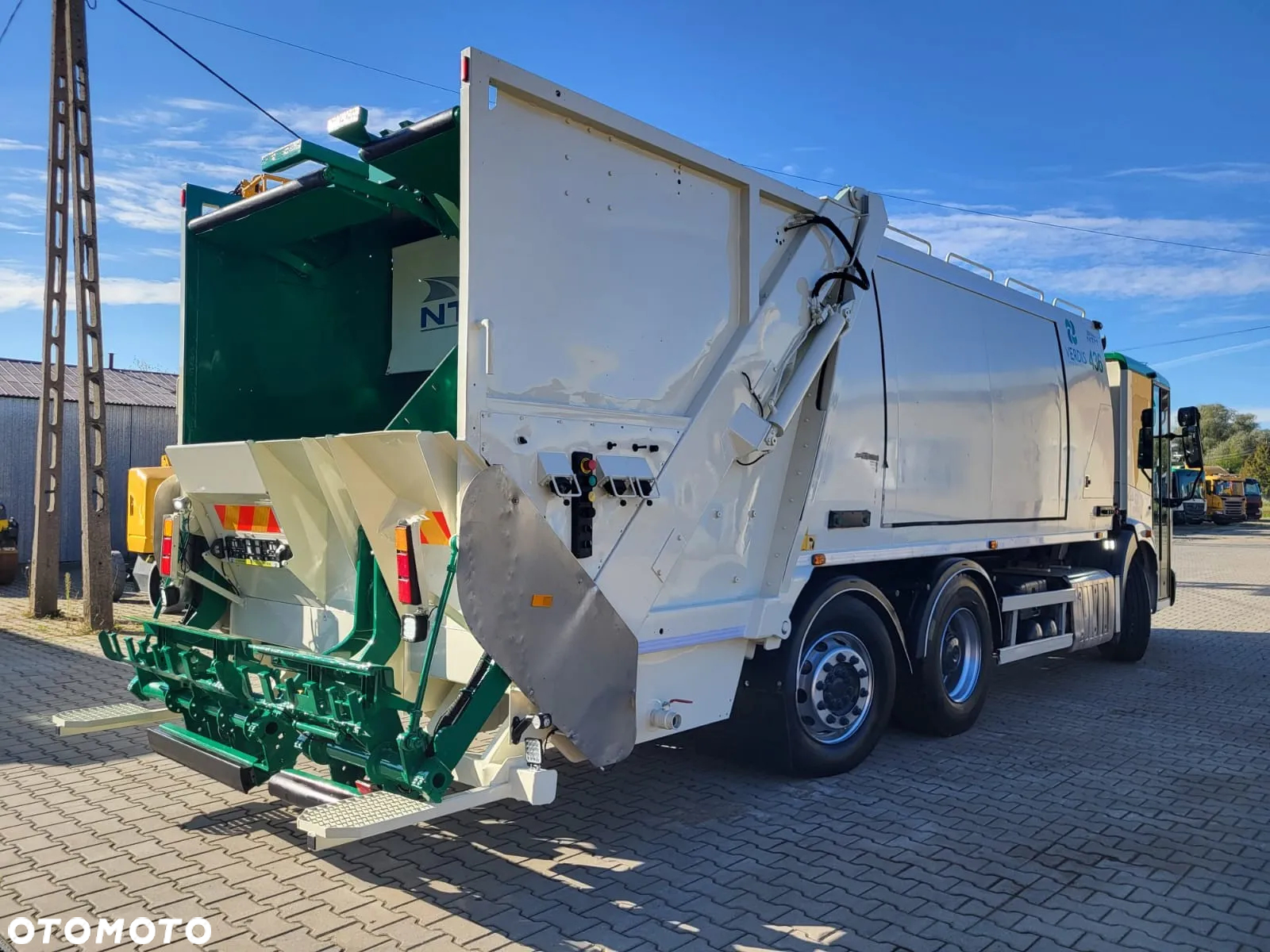 Mercedes-Benz ECONIC 2630 6X2 dwukomorowa - 5