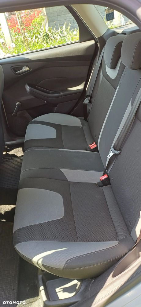 Ford Focus 1.6 TDCi Edition - 16