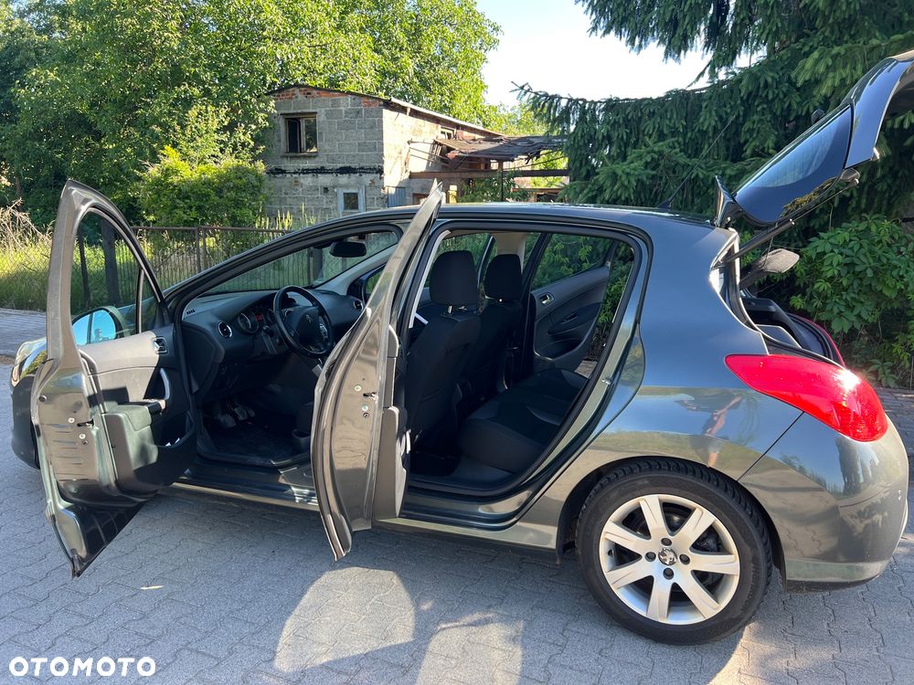 Peugeot 308 - 13