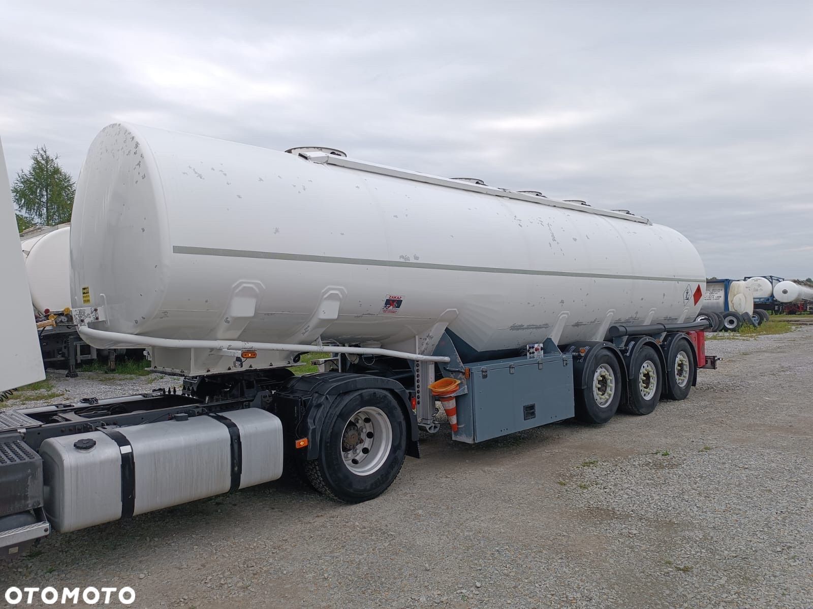 Inny Rohr ADR 42000-5 - 1