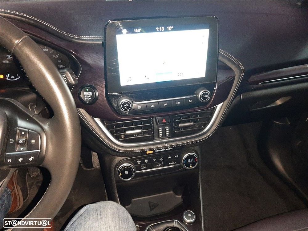 Ford Fiesta 1.0 EcoBoost Vignale - 31