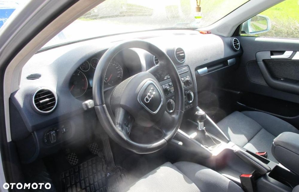 Audi A3 Sportback 2.0 TDI Ambition - 3