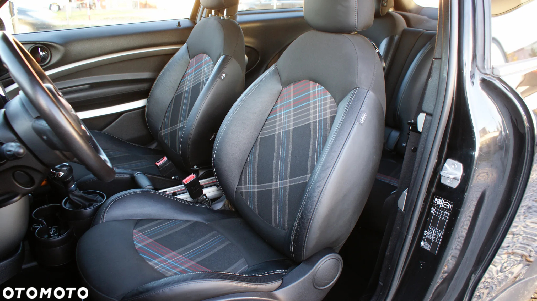MINI Paceman Cooper D - 16