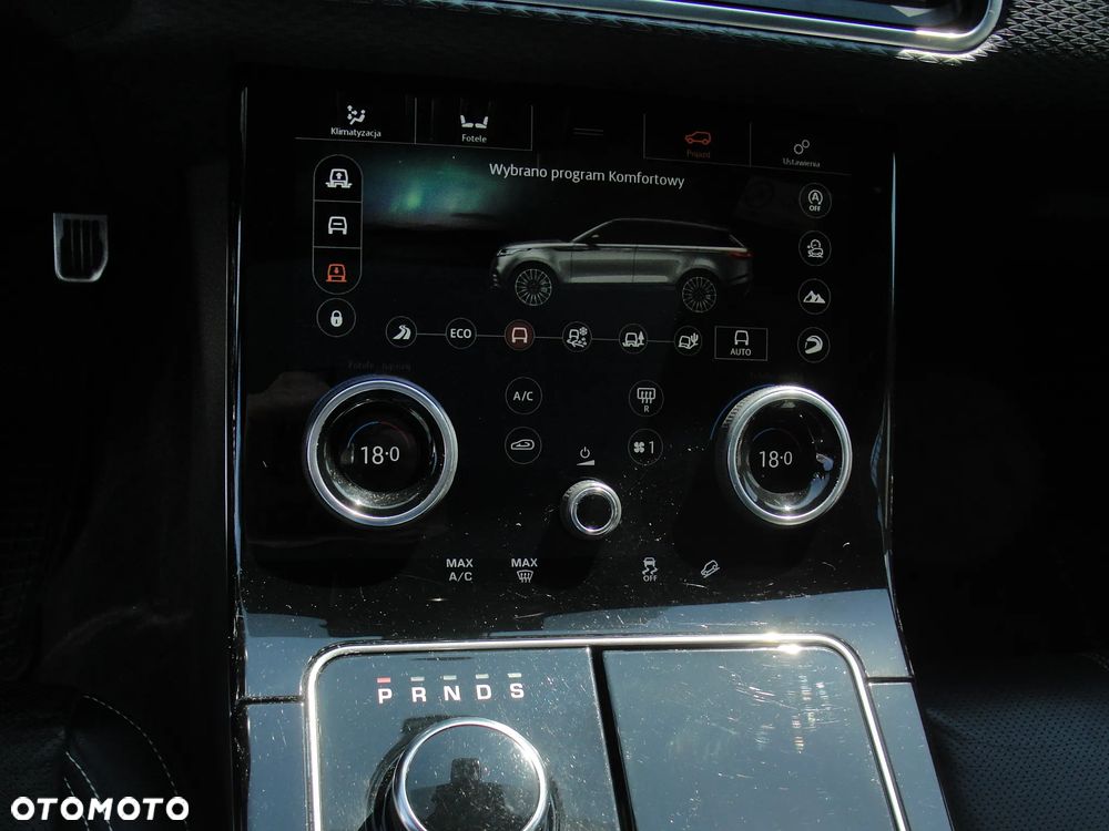 Land Rover Range Rover Velar 3.0d R-Dynamic SE - 21