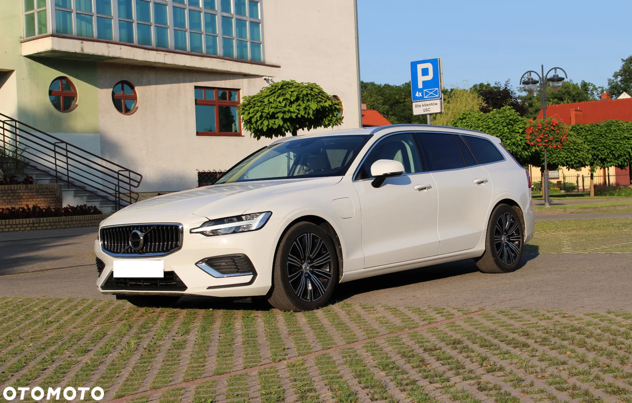 Volvo V60 T8 AWD Twin Engine Geartronic Inscription - 12