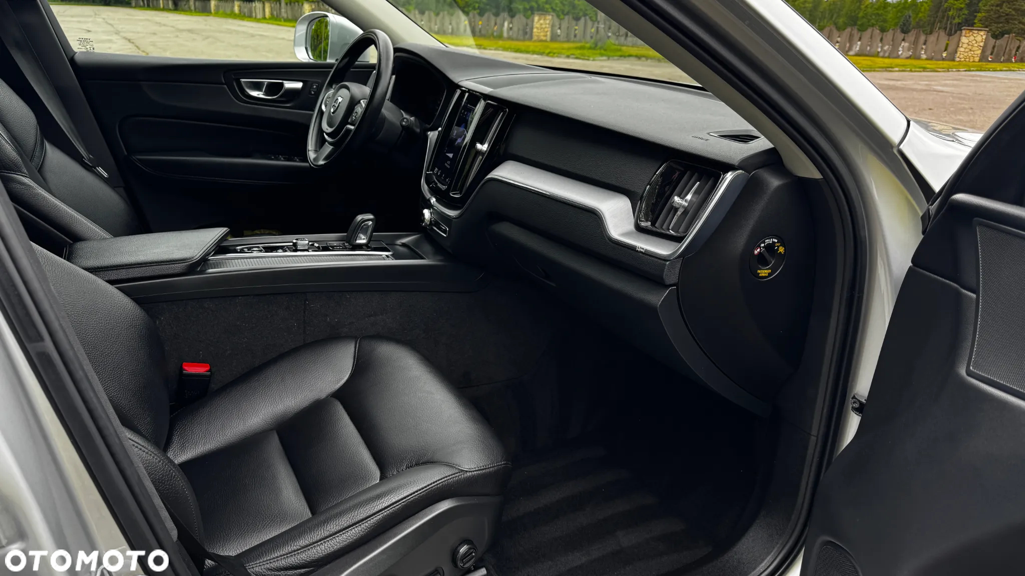 Volvo XC 60 B4 D Geartronic Momentum Pro - 16