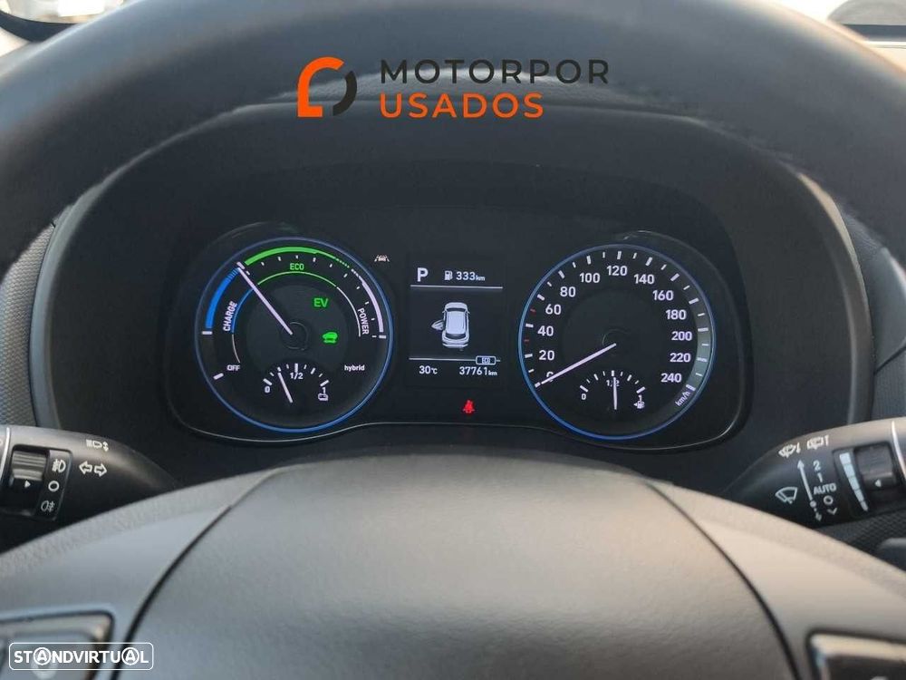Hyundai Kauai 1.6 GDi HEV Premium - 16