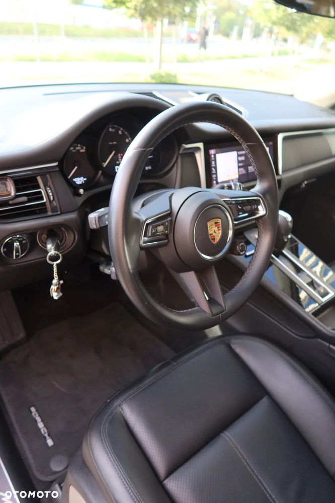 Porsche Macan Standard - 7