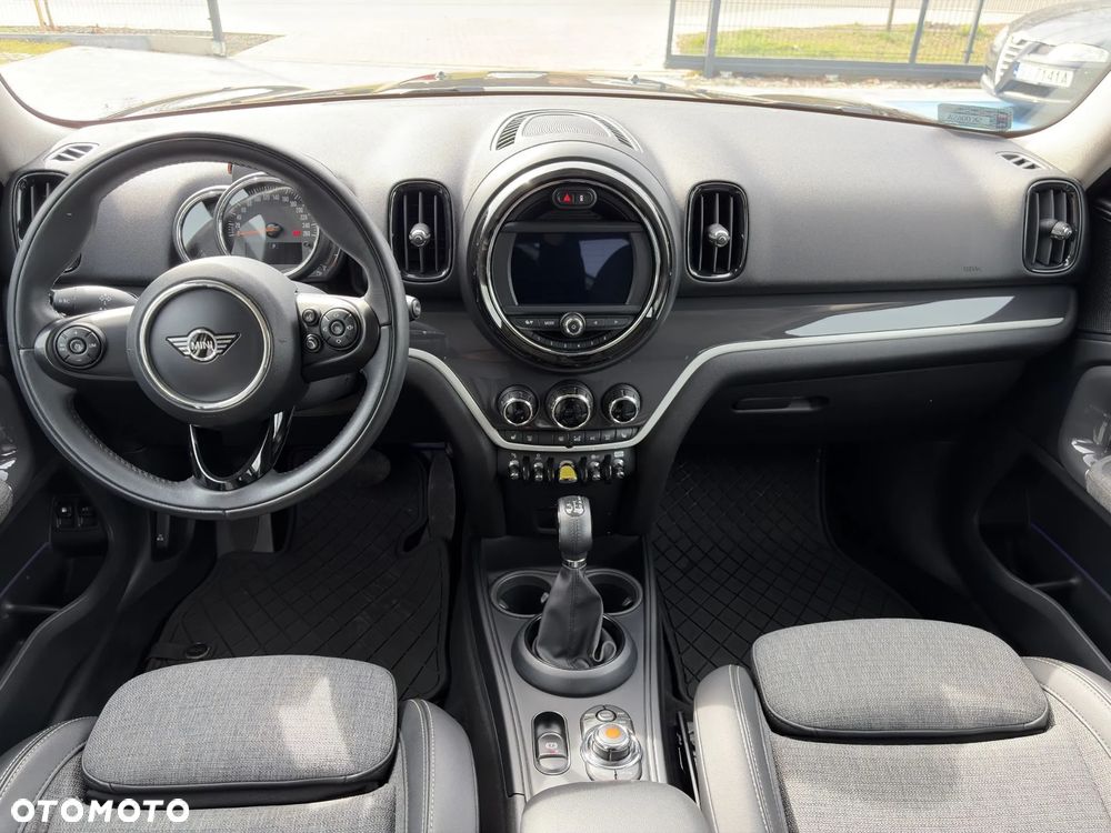 MINI Countryman - 26