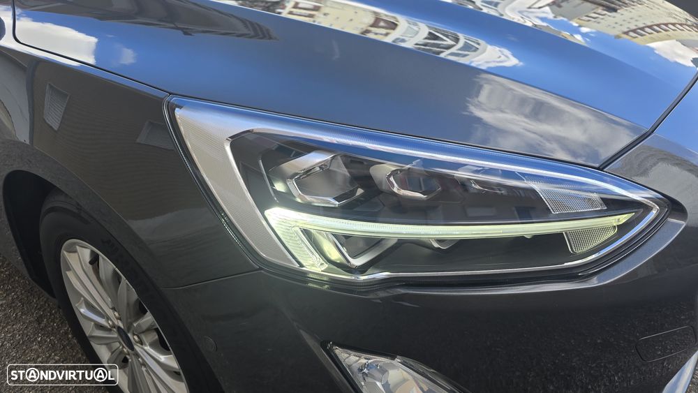 Ford Focus 1.0 EcoBoost Titanium - 29