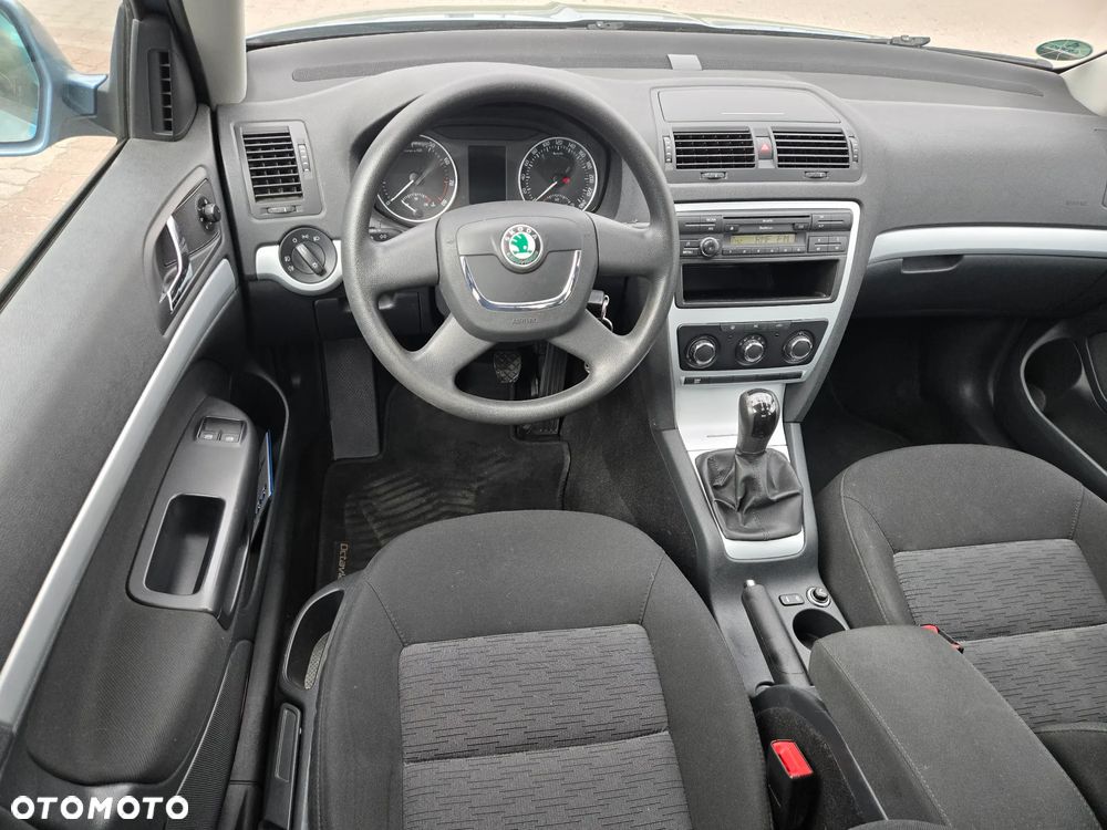 Skoda Octavia 1.4 TSI IMPULS EDITION - 8