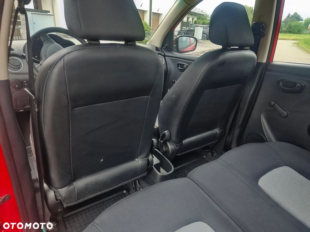 Hyundai i10 1.1 Classic - 23