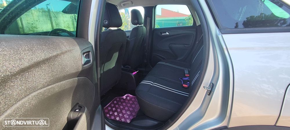 Opel Crossland X 1.2 T Innovation J17 - 12