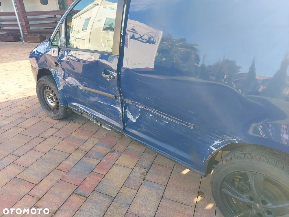 Volkswagen Caddy - 4
