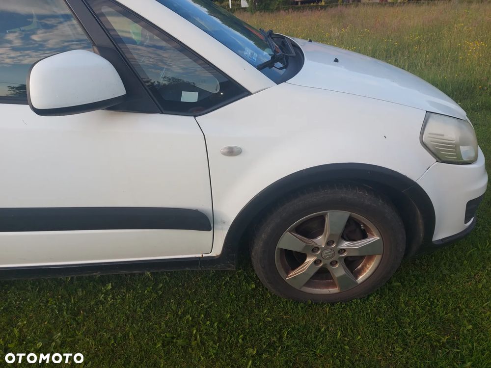 Suzuki SX4 - 7