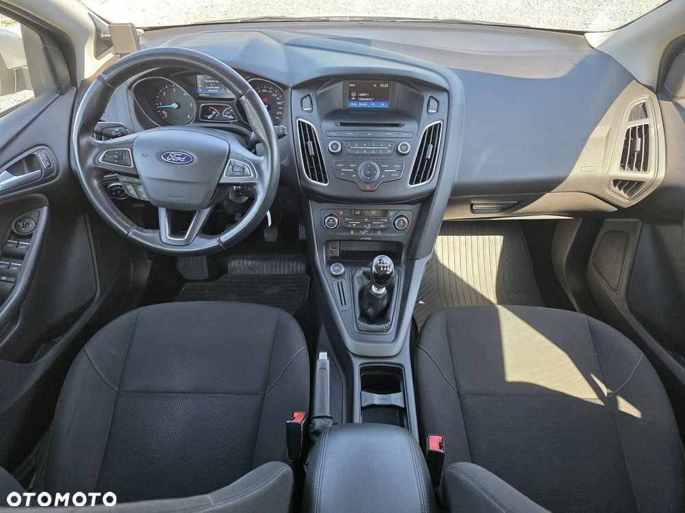 Ford Focus - 4