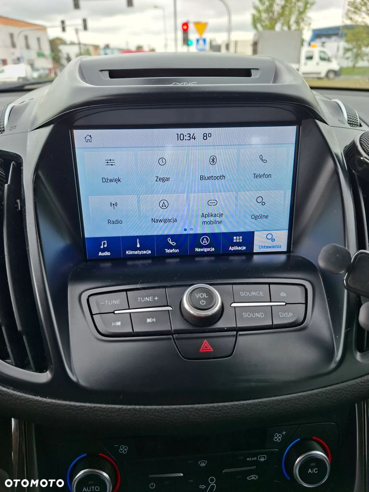 Ford Kuga 1.5 EcoBoost 2x4 Titanium - 26