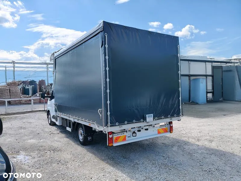 Renault Master międzynarodówka 10ep - 6
