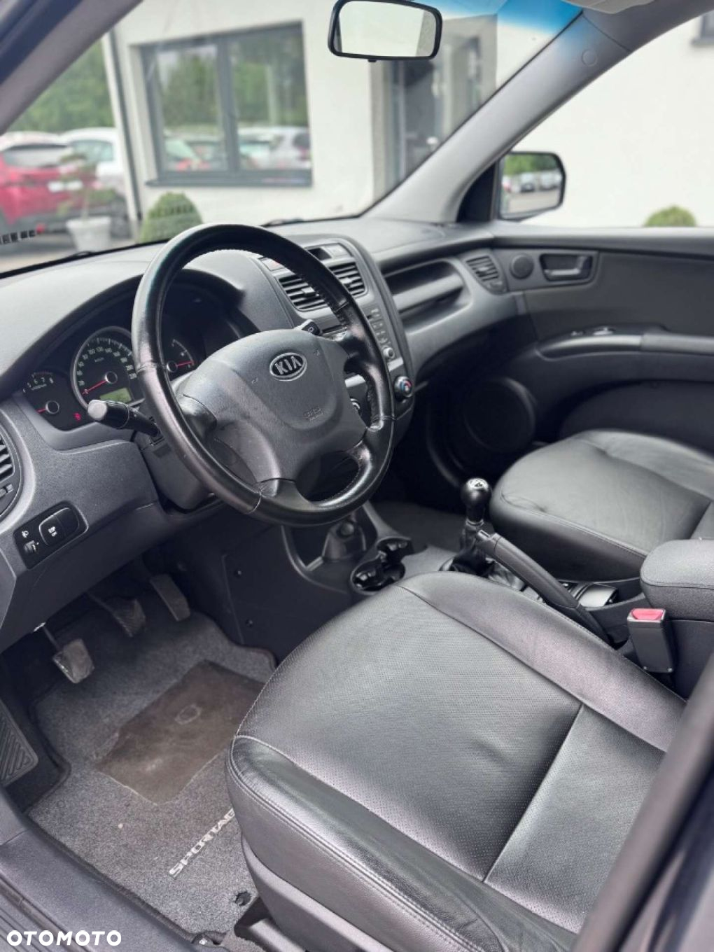 Kia Sportage - 12