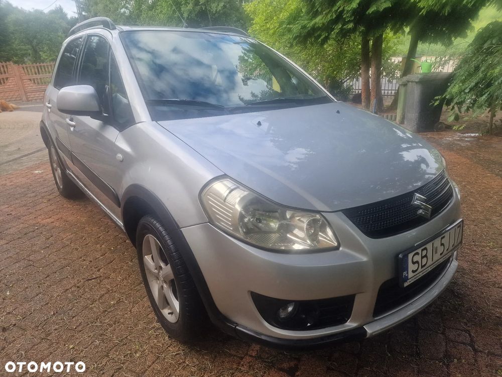 Suzuki SX4 1.6 GS / Premium 4WD - 2