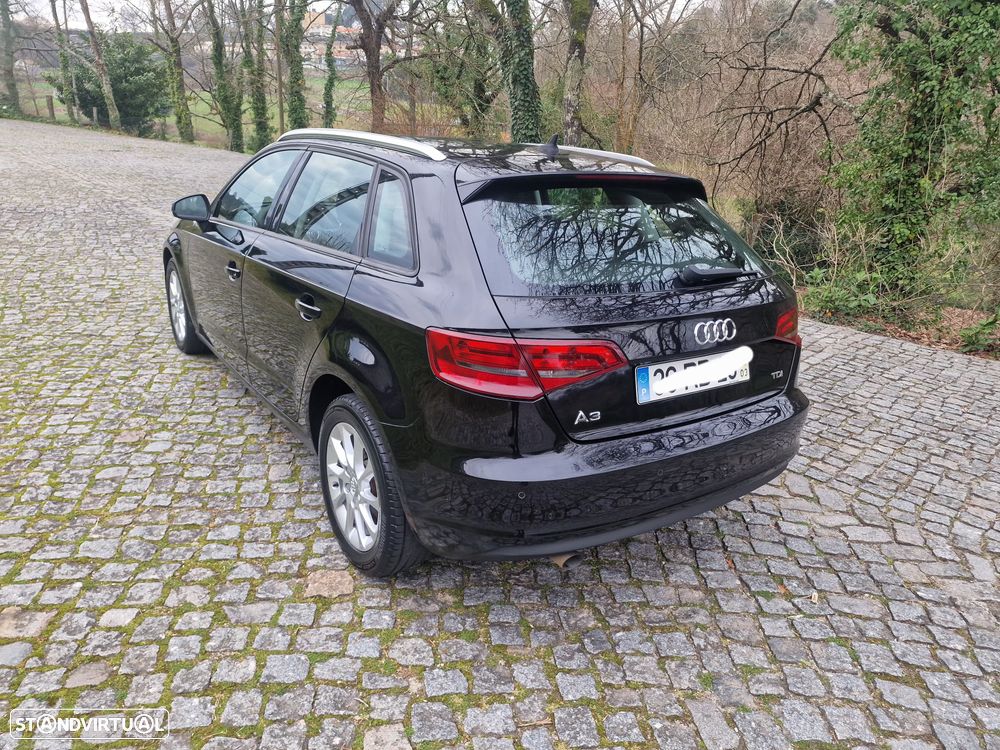 Audi A3 Sportback 1.6 TDI Sport - 11