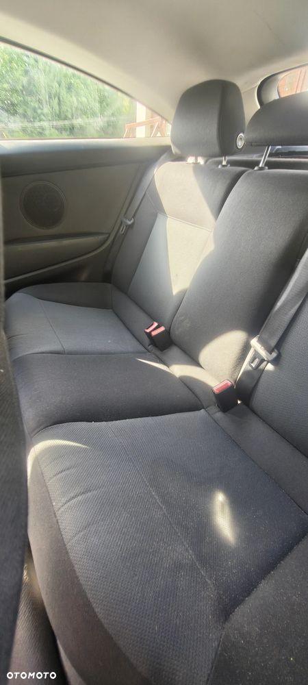 Opel Astra 1.9 CDTI Enjoy - 6
