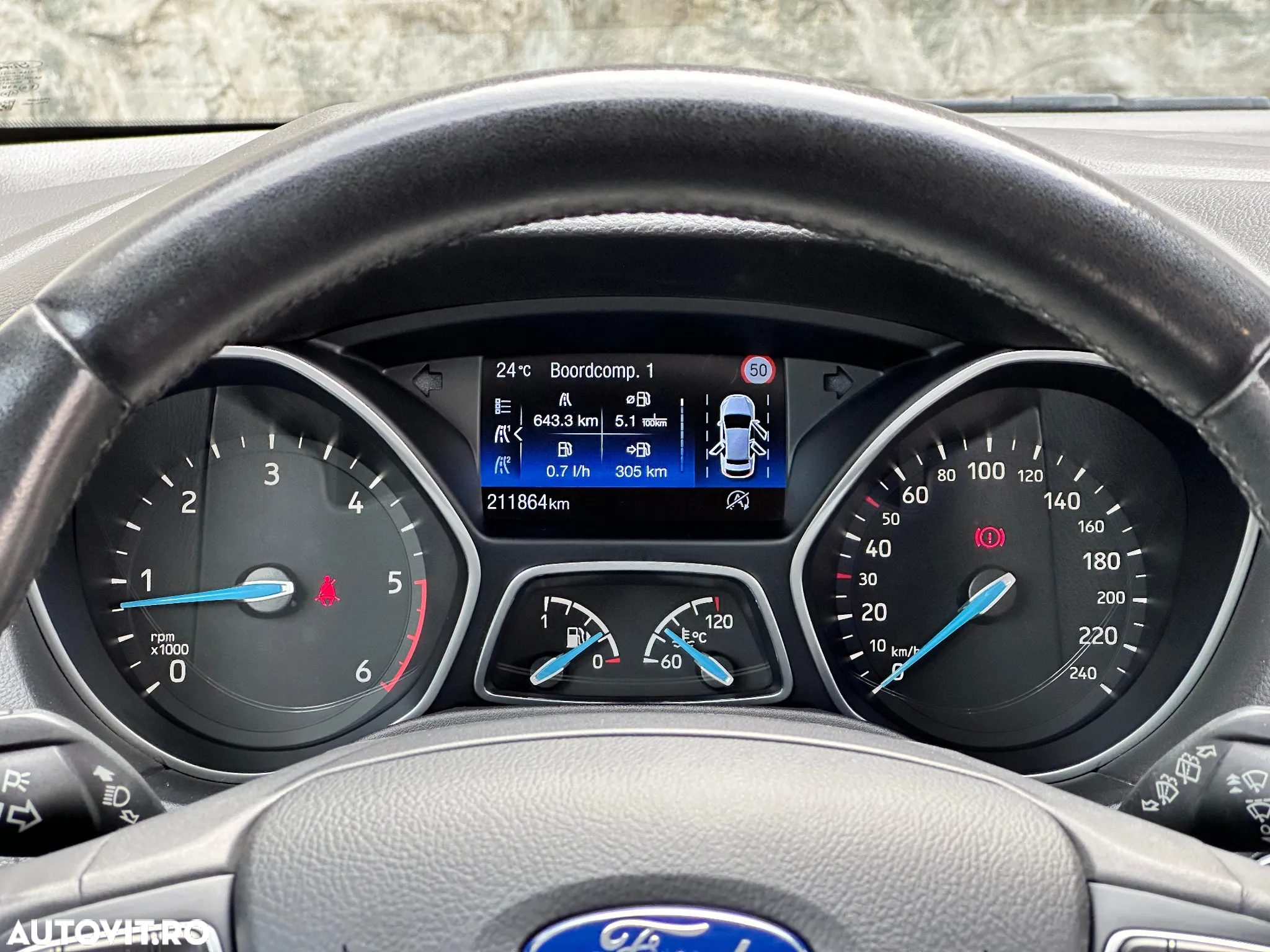 Ford Focus 1.5 EcoBlue Start-Stopp-System TITANIUM - 20