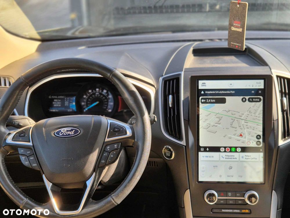 Ford Edge - 8